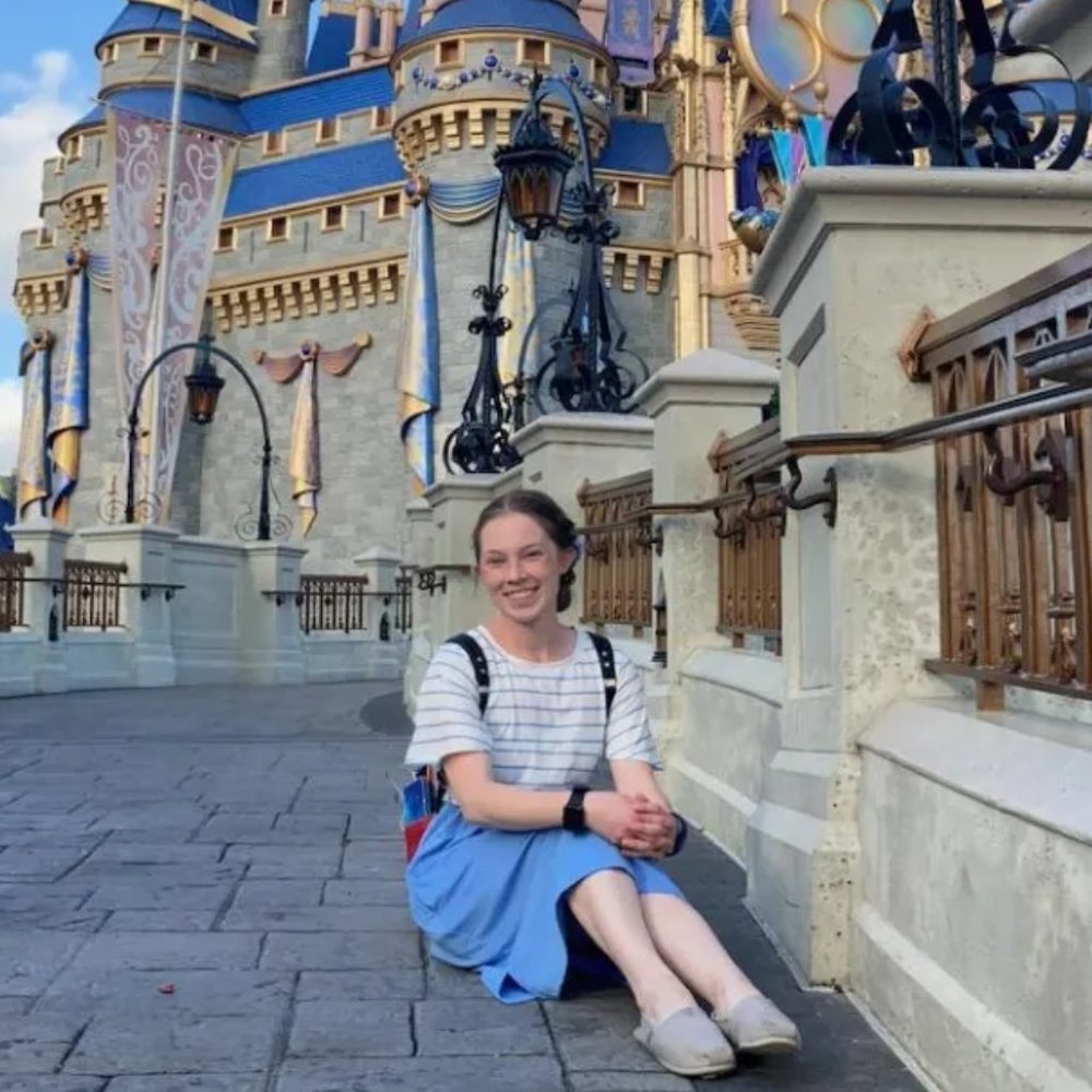 Meet your Posher, Elayna